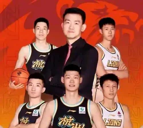 包含浙江男篮实力强大，持续保持领先地位的词条